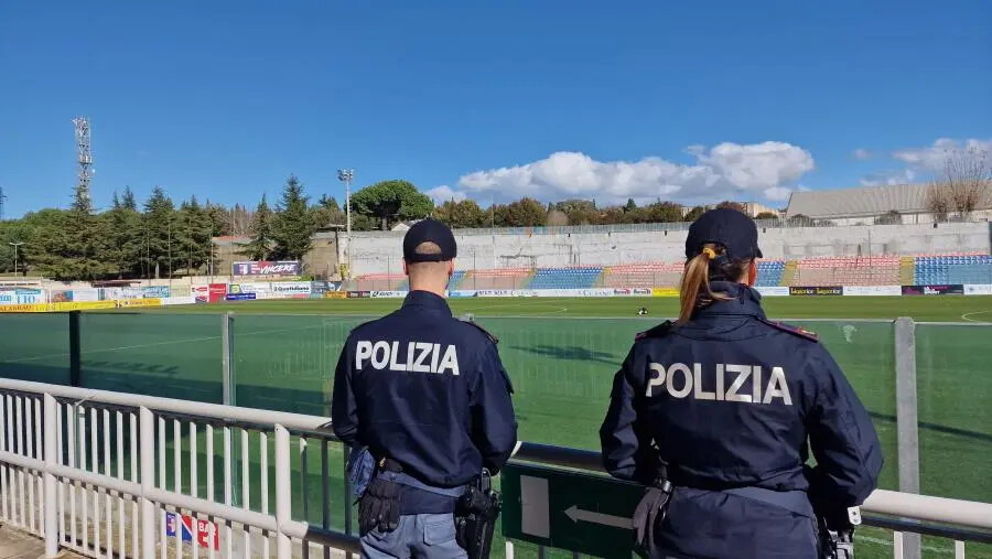 Aggredisce l'arbitro con uno schiaffo nel Vibonese: Daspo a un dirigente sportivo images Aggredisce l'arbitro con uno schiaffo nel Vibonese: Daspo a un dirigente sportivo