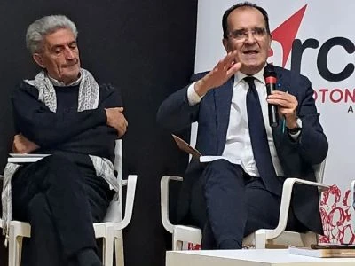 Crotone, il consigliere regionale Bruno ospite del Circolo ARCI “Gli Spalatori di Nuvole”: focus su lavoro e ambiente