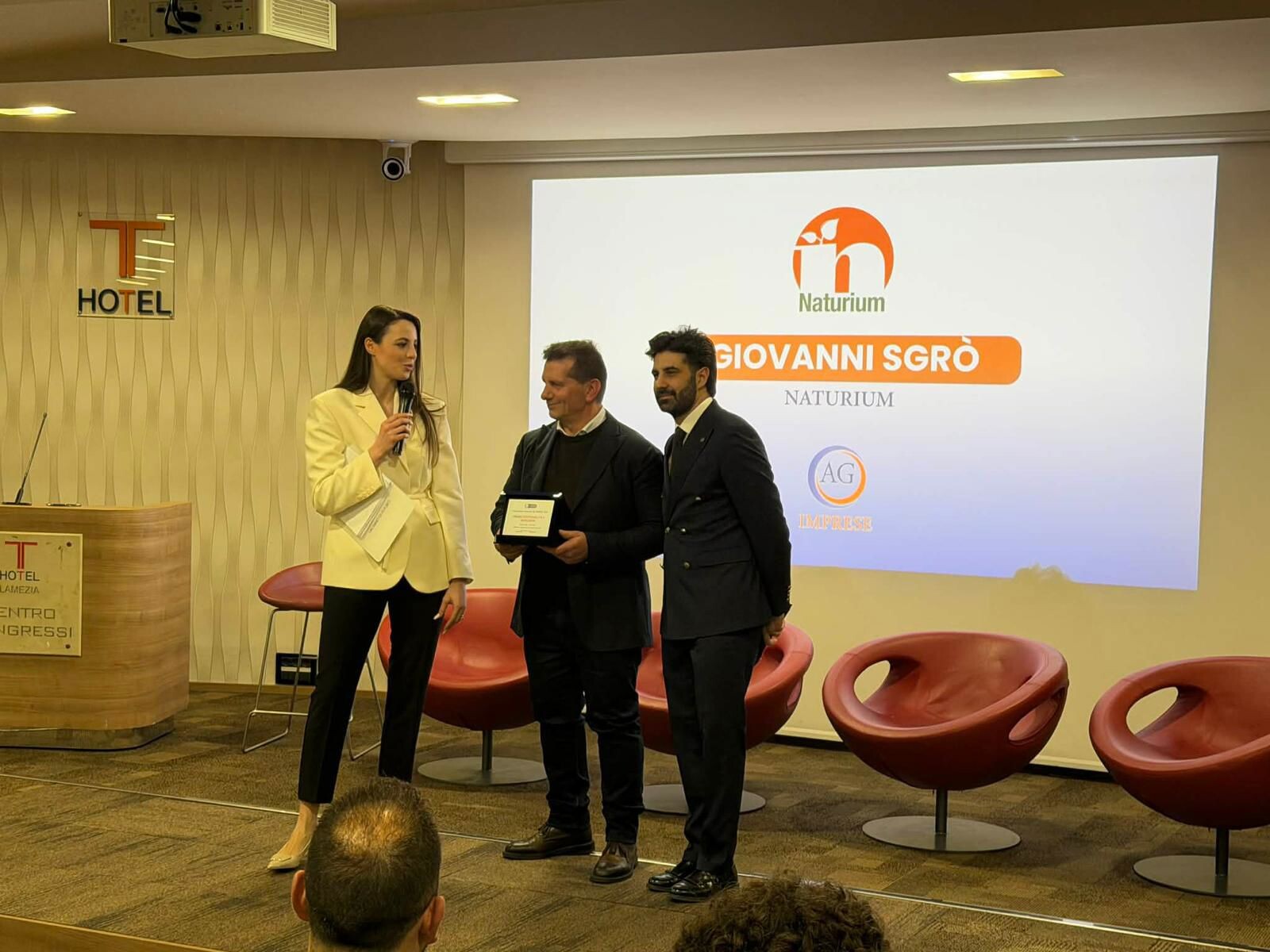 Sostenibilità che parte dai territori: a Giovanni Sgrò il premio per il progetto Naturium images Sostenibilità che parte dai territori: a Giovanni Sgrò il premio per il progetto Naturium