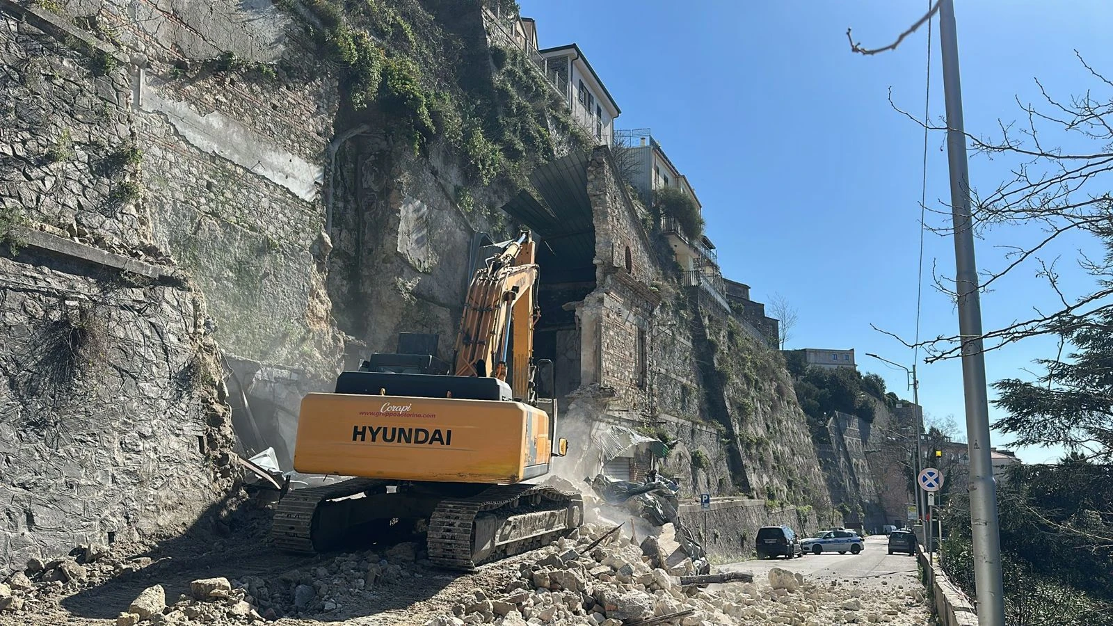 Catanzaro, partita la seconda fase della messa in sicurezza di via Carlo V