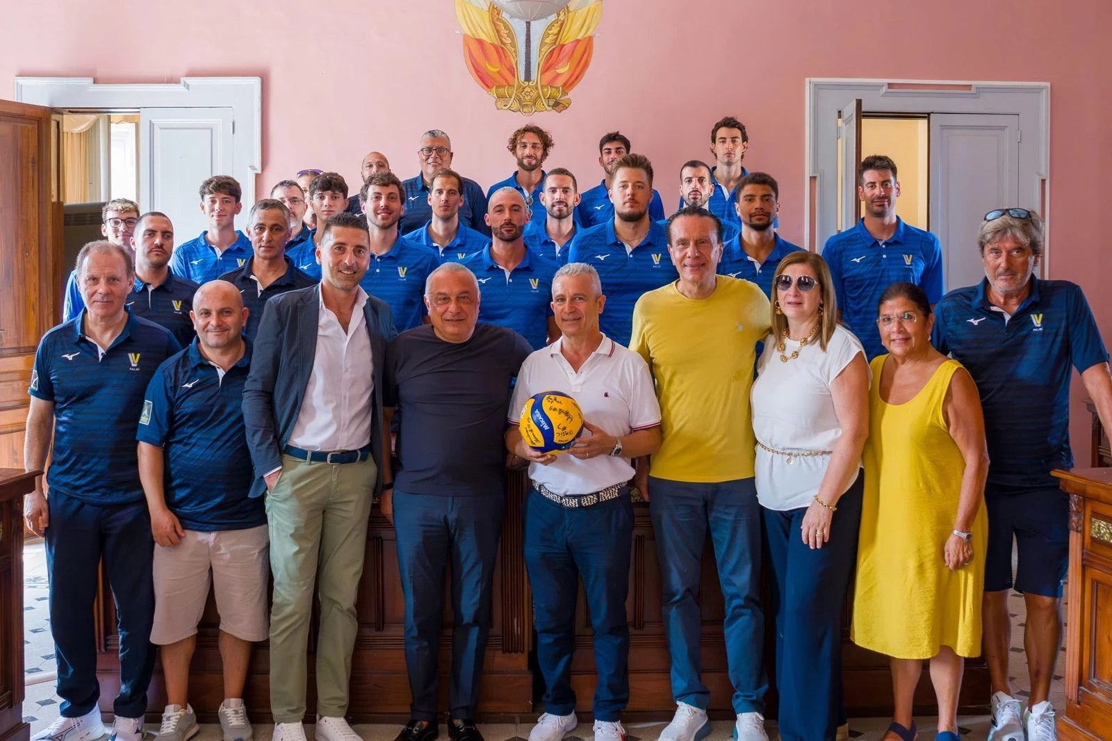 Volley, presentata la squadra a Palmi: "Un passo alla volta per costruire una stagione di soddisfazioni"