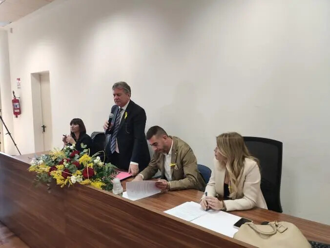 Firmato il protocollo: saranno assegnati alloggi Aterp alle donne vittime di violenza images Firmato il protocollo: saranno assegnati alloggi Aterp alle donne vittime di violenza