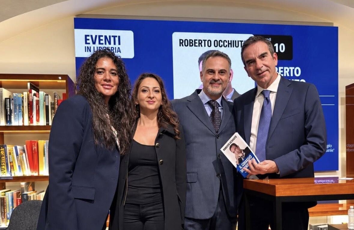 images Occhiuto presenta “Il coraggio di governare” a Milano: l’incontro in Galleria