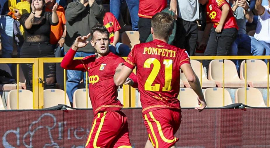 images Il corsivo giallorosso, Catanzaro un enigma: debacle evitata, subito i rimedi