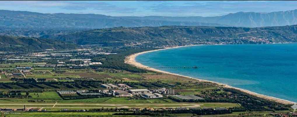 images Maria Tropea (IDM): "Il risveglio amaro del Golfo: tra sogni turistici e l’incubo della Bandiera Nera"