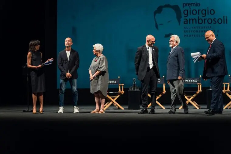 A Milano il premio Ambrosoli alla "Tazzina della Legalità" e all’imprenditore Matteo Tubertini images A Milano il premio Ambrosoli alla "Tazzina della Legalità" e all’imprenditore Matteo Tubertini