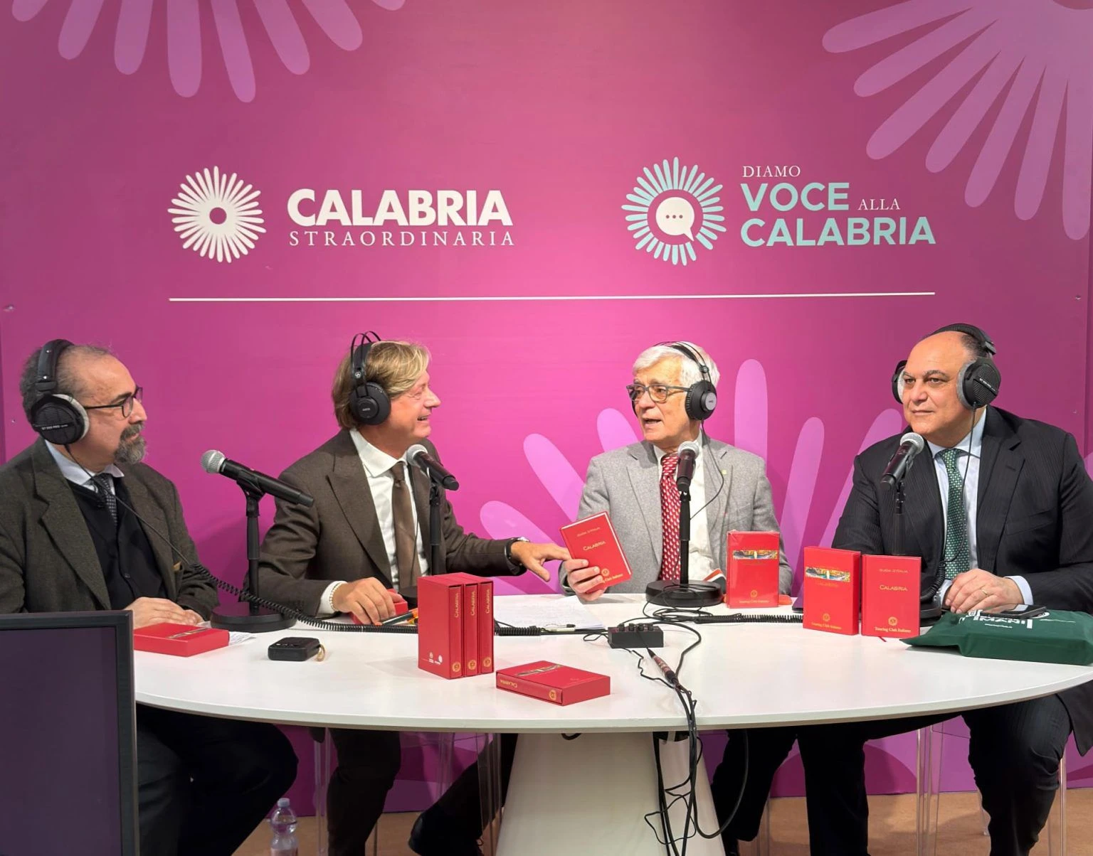 Bit Milano, presentata la Guida Rossa Touring Club Calabria