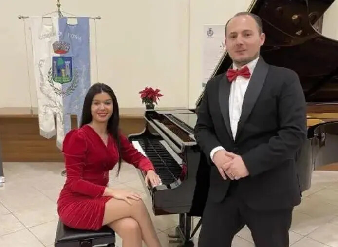 Ama Calabria, domenica a Filadelfia concerto del duo pianistico Fusaro -Arcuri De Rosa images Ama Calabria, domenica a Filadelfia concerto del duo pianistico Fusaro -Arcuri De Rosa