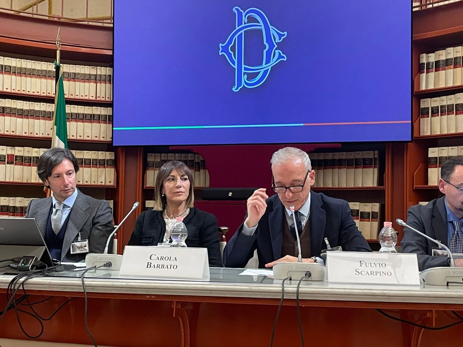 Minori e social, l'appello istituzionale di Scarpino (Corecom): "Il futuro è oggi"