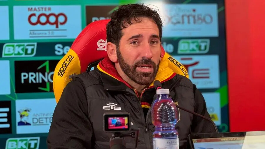 Catanzaro Serie B: godiamoci il momento, oggi c’è solo spazio per i sorrisi images Catanzaro Serie B: godiamoci il momento, oggi c’è solo spazio per i sorrisi