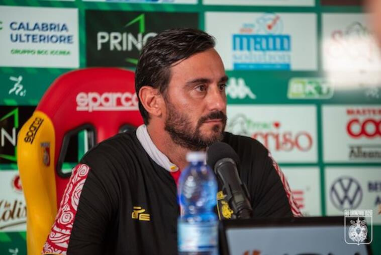 Aquilani alla vigilia di Catanzaro-Pescara: “Troveremo un avversario arrabbiato, servirà massima attenzione” images Aquilani alla vigilia di Catanzaro-Pescara: “Troveremo un avversario arrabbiato, servirà massima attenzione”