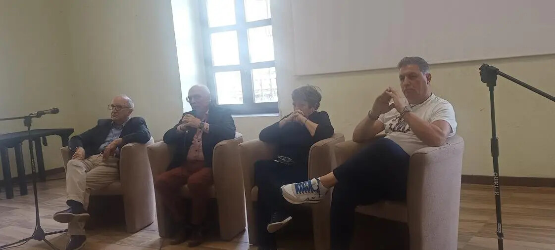 Area Urbana Catanzaro-Lamezia, partecipata riunione del direttivo: i prossimi incontri con le Istituzioni images Area Urbana Catanzaro-Lamezia, partecipata riunione del direttivo: i prossimi incontri con le Istituzioni