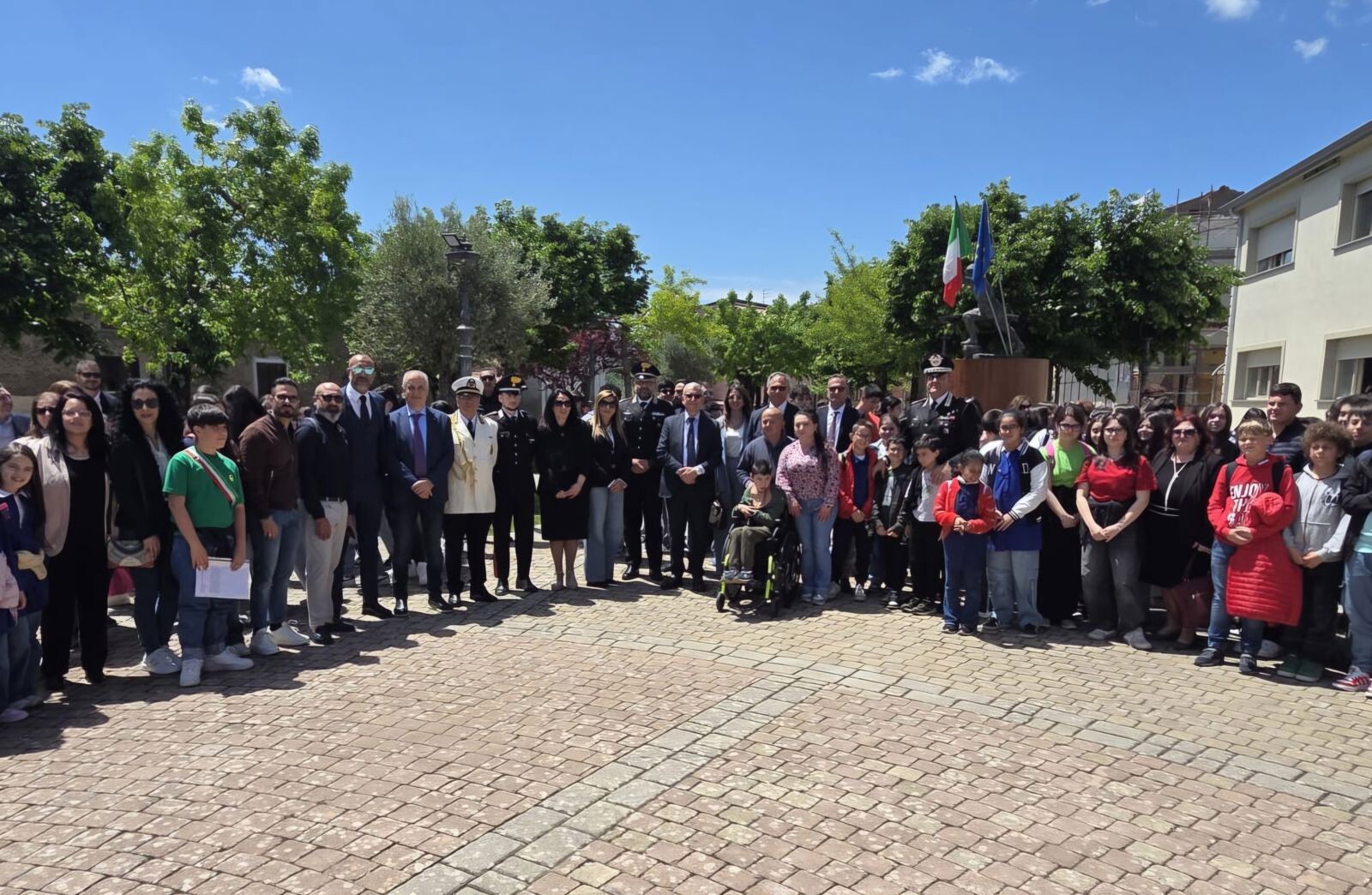 images Motta Santa Lucia celebra la legalità con il Coisp: istituzioni, scuola e forze dell’ordine insieme per educare i giovani
