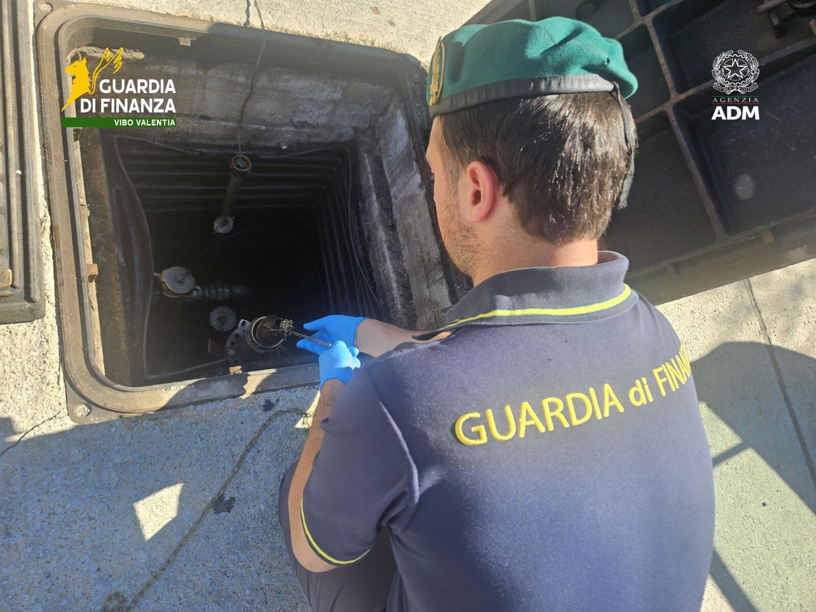 images Diesel fuori norma, sequestrati oltre 6mila litri di carburante nel Vibonese