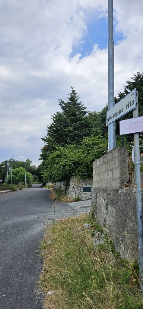 Riccio: "Via G. Rito e Via Conti di Loritello abbandonate, a circa un anno&nbsp;alla mia segnalazione sul canalone ancora nessun intervento"