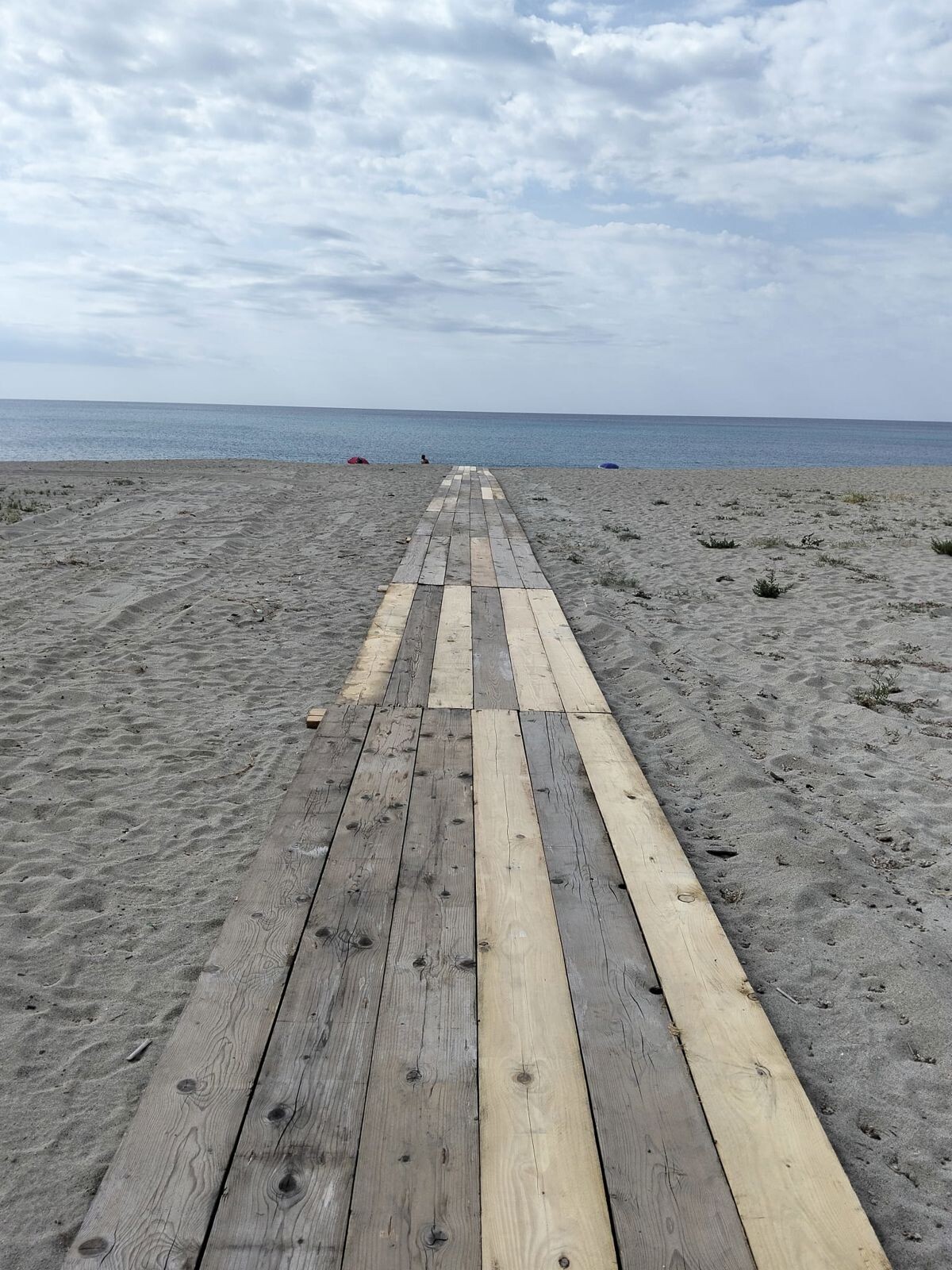 images Catanzaro, Iemma: “Prosegue l’impegno del Comune per garantire accessibilità, servizi e sicurezza sulle spiagge” 