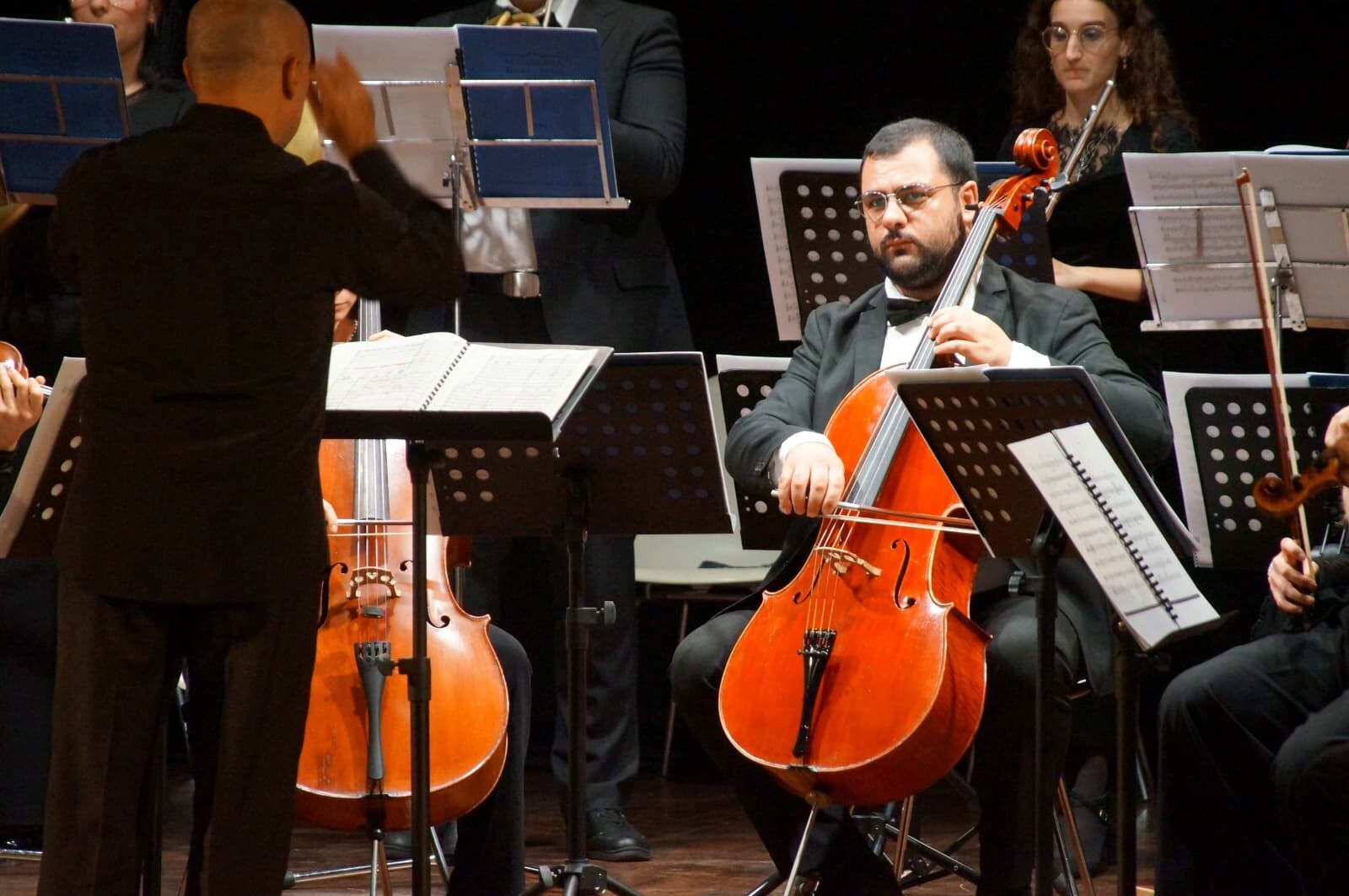 images Gioele Cerra, il violoncellista calabrese dell’Orchestra Accademia Teatro della Scala (L'INTERVISTA)