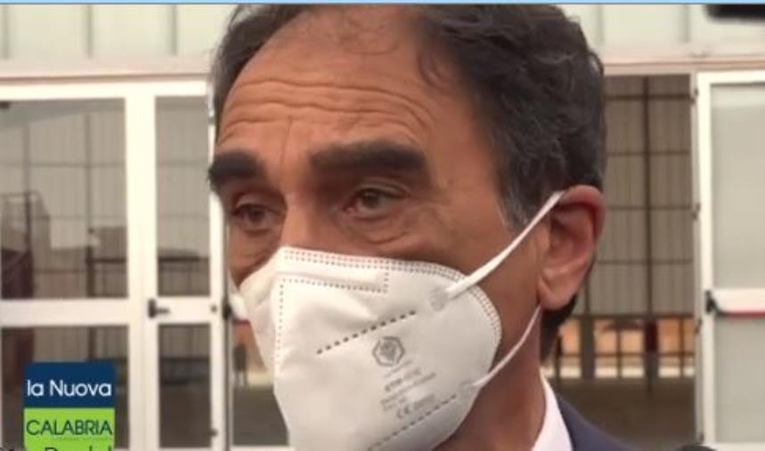 images Vaccini all'Ente Fiera. Abramo: "Mi sono opposto alla soluzione Policlinico. Si parte dai primi di Aprile"