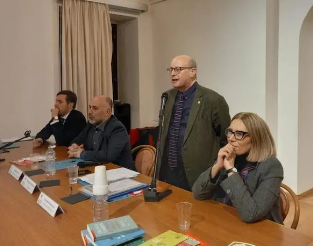 Giuseppe Laterza al San Giovanni: "I libri sviluppano l'immaginazione e aprono al Mondo" images Giuseppe Laterza al San Giovanni: "I libri sviluppano l'immaginazione e aprono al Mondo"