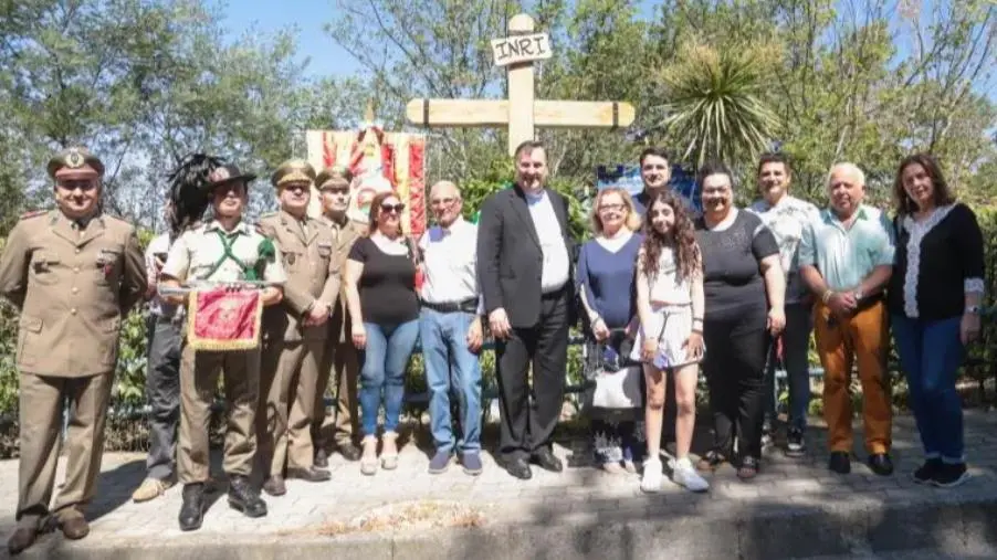 images Catanzaro, a Pontegrande scoperta la Croce di legno dopo il restauro alla presenza del Vescovo Maniago