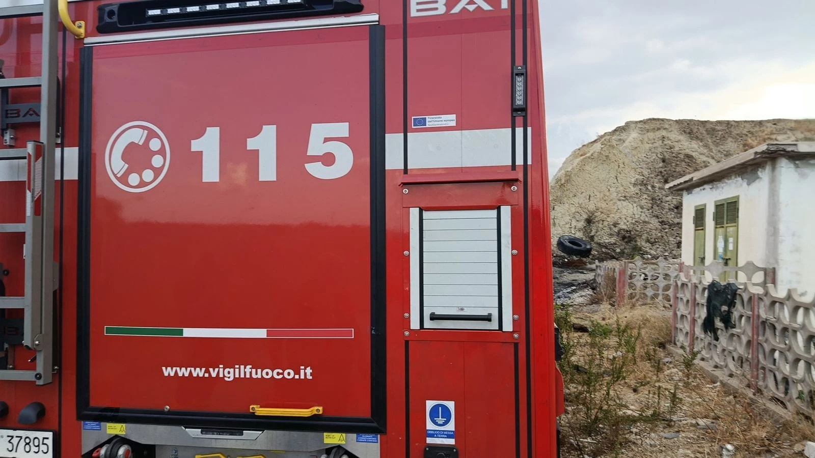 Fiasco Baldaia, Bruno (Tridico Presidente): "Il fuoco riparte, non si può più aspettare. I rifiuti devono essere rimossi subito"