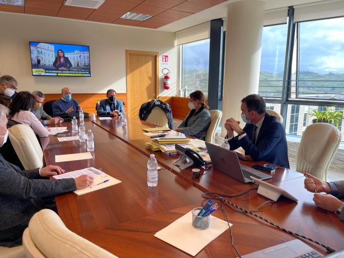 images Vaccini, stanziati 12,6 milioni per gli accordi con medici e pediatri: bonus da 25 euro per ogni prima dose