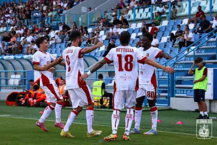 images Serie B, CATANZARO vs JUVE STABIA: 2-2 finale