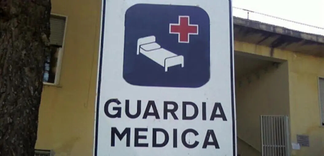 images Catanzaro, Barberio e Costa: "A Santa Maria la guardia medica chiude per ferie"