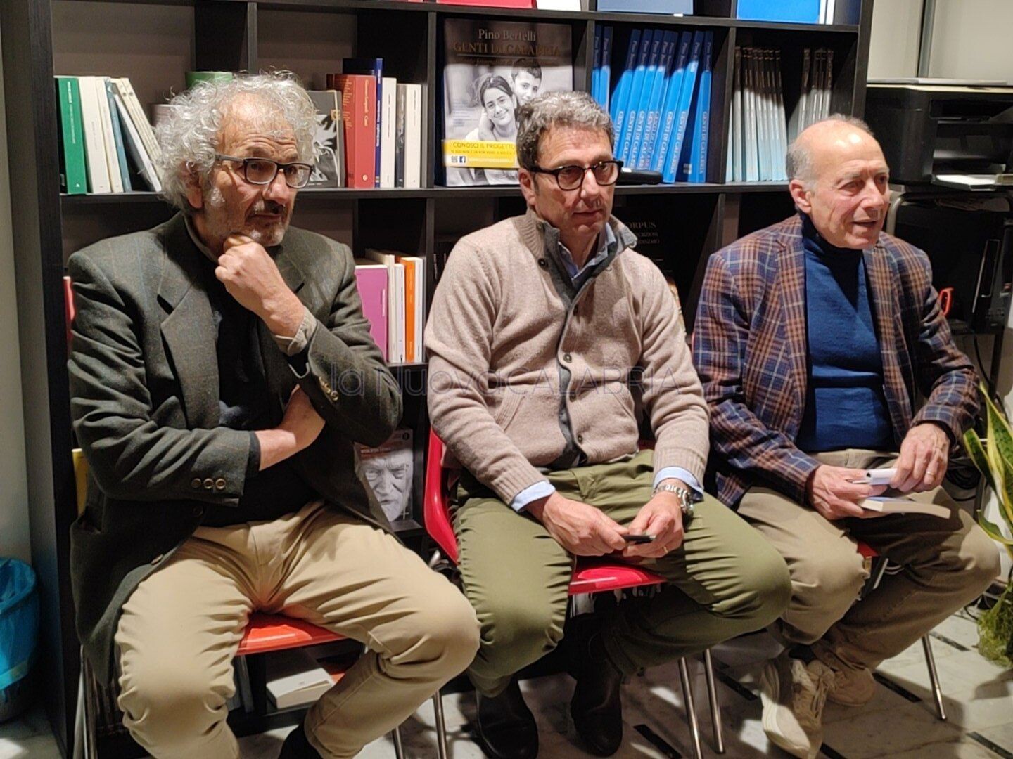 images Catanzaro, la Libreria Coriolano accoglie Felice Foresta e il suo "L'arcobaleno di Marisol"