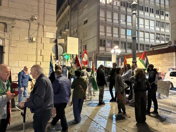 Catanzaro, in Piazza Prefettura la protesta pro Palestina in concomitanza con Italia-Israele
images Catanzaro, in Piazza Prefettura la protesta pro Palestina in concomitanza con Italia-Israele