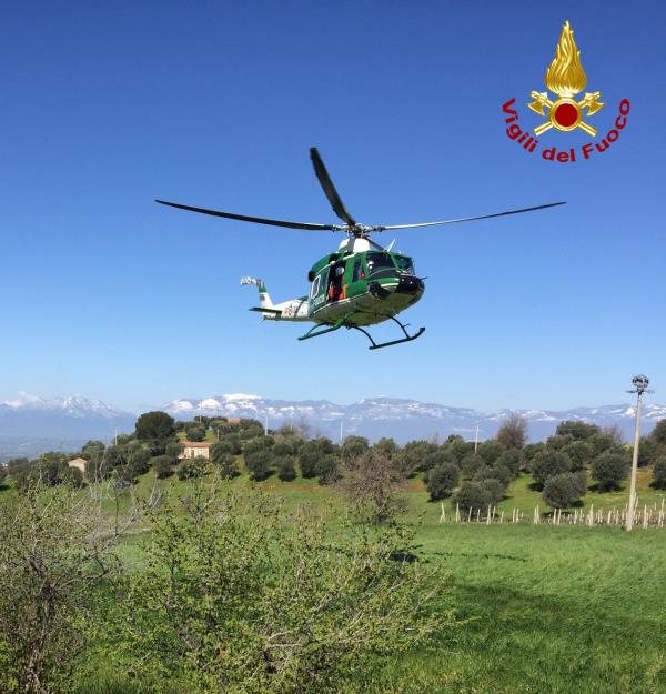 images Santa Sofia D'Epiro. I vigili del fuoco proseguono le ricerche per la scomparsa di un uomo di 82 anni