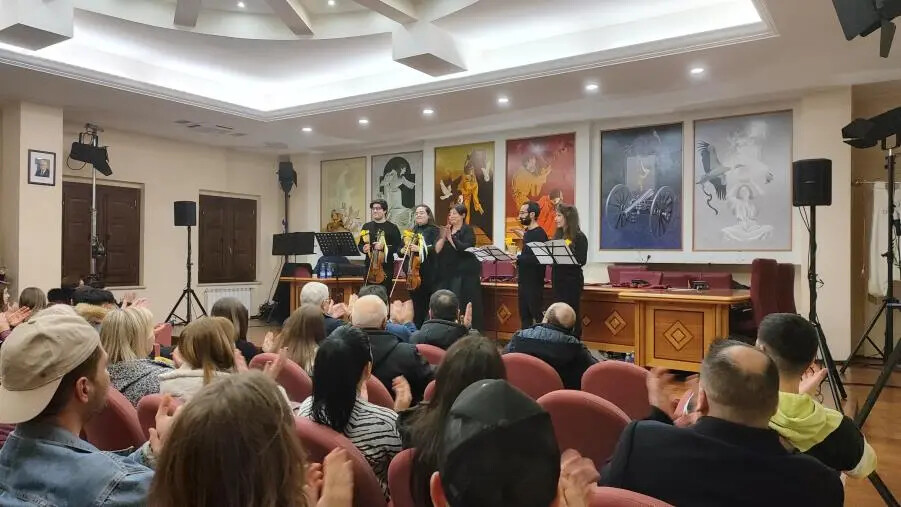 images "La Memoria per la Pace" il reading: Amaroni ricorda la Shoah