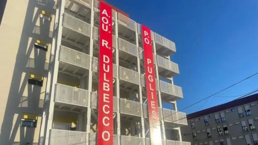 Dulbecco, Sì Cobas: "Prorogare il personale sanitario in scadenza contrattuale"