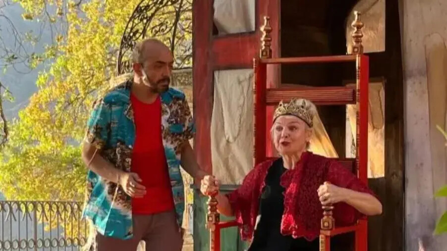 images "Sguardi a Sud": il 13 ottobre al Teatro comunale di Mendicino in scena "Searching for Hamlet"