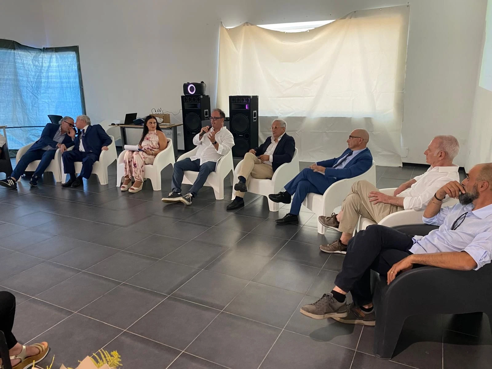 A Lamezia Terme la presentazione di "Olivo & Clima", il libro di Thomas Vatrano
