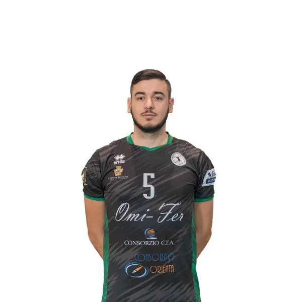 Omifer Palmi, Amato torna a vestire la maglia della sua città
images Omifer Palmi, Amato torna a vestire la maglia della sua città