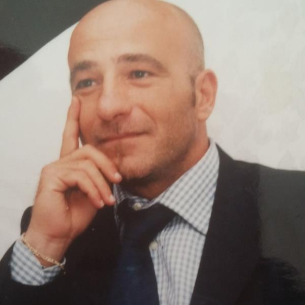 Lutto a Catanzaro, è morto Alberto Schiavone. Oggi avrebbe compiuto 54 anni images Lutto a Catanzaro, è morto Alberto Schiavone. Oggi avrebbe compiuto 54 anni