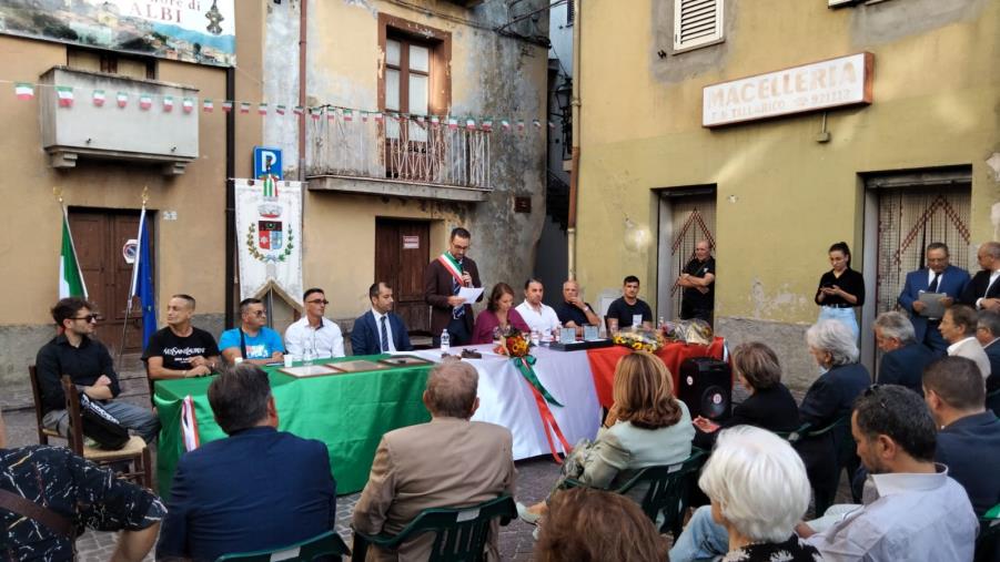 Albi conferisce la cittadinanza onoraria alla rettrice Garito e all'assessore Gallo images Albi conferisce la cittadinanza onoraria alla rettrice Garito e all'assessore Gallo