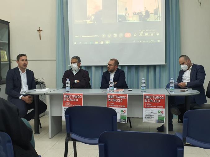 images Pd, Alecci incontra i circoli di Davoli e Sant’Andrea dello Ionio 