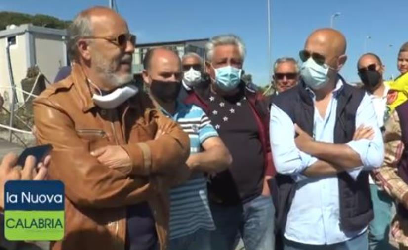 images Caso pontili a Catanzaro. L'associazione Amici del Porto al Comune: "Fate presto" 