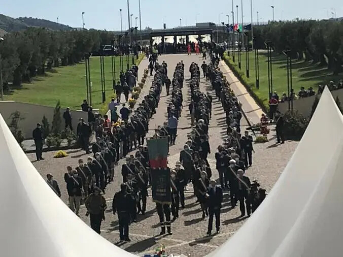 Anci Calabria, tredici sindaci: "E' necessario ricostruire un'immagine unitaria" images Anci Calabria, tredici sindaci: "E' necessario ricostruire un'immagine unitaria"
