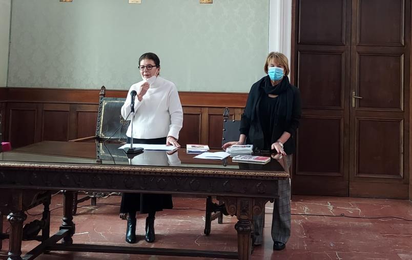 Catanzaro. L'8 marzo dell'Ande nel segno di Maddalena Barbieri. Fagà: "Chiediamo al Comune di nominare più vie alle donne"
 images Catanzaro. L'8 marzo dell'Ande nel segno di Maddalena Barbieri. Fagà: "Chiediamo al Comune di nominare più vie alle donne"