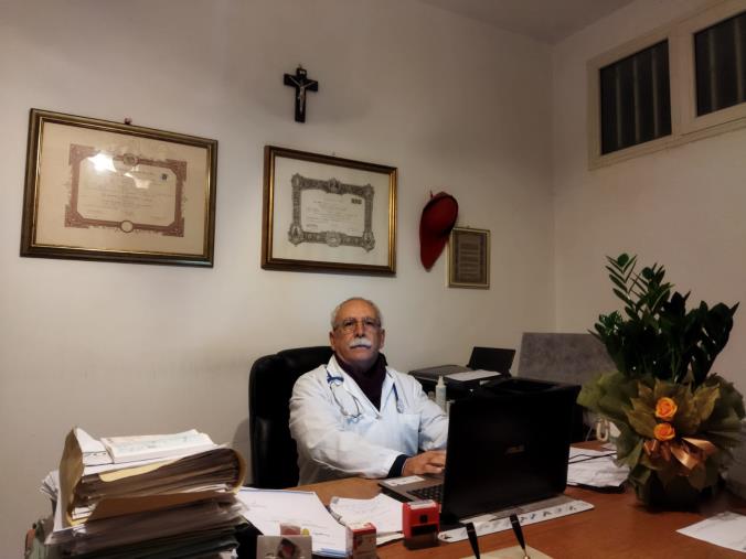 images Settingiano e Martelletto salutano il dottore Guzzetti, il medico-amico che va in pensione