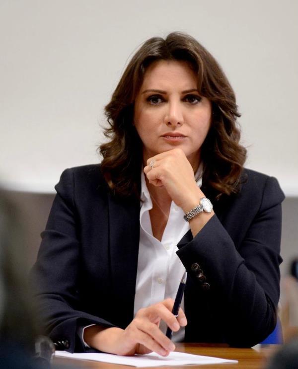 images Anna Falcone scrive a Letta: “Basta con il partito del potere e delle ztl!” 