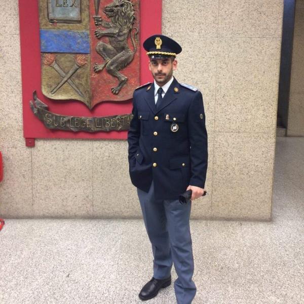 images Domani i funerali di Antonio Trotta, il cordoglio dei poliziotti di Catanzaro 