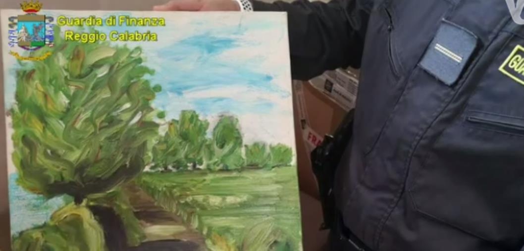 images Reggio. Operazione "I mercanti d'arte": la Finanza sequestra oltre 46mila euro 