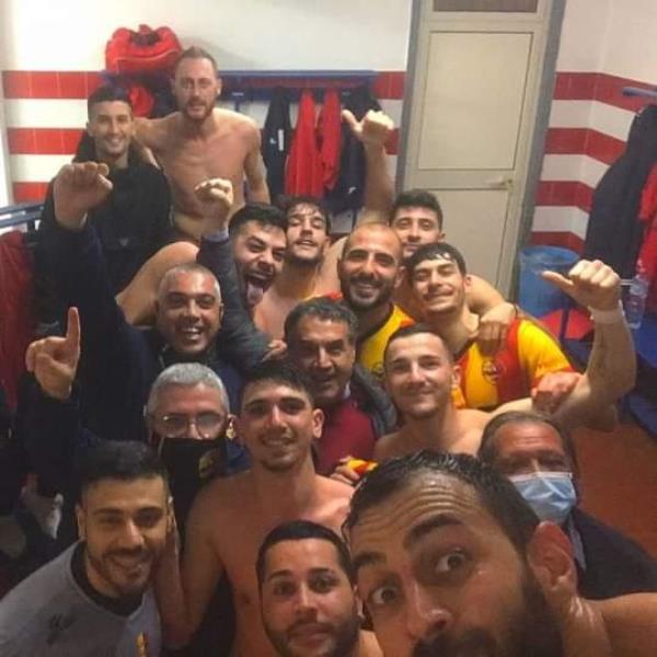 ASD Catanzaro Futsal. La favola della squadra di calcio a 5 in lotta per la serie A2 images ASD Catanzaro Futsal. La favola della squadra di calcio a 5 in lotta per la serie A2