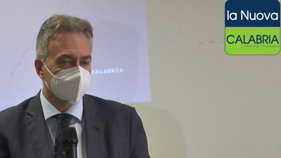 images Caro benzina, l'assessore Gallo: "Aumenti speculativi, attendiamo risposta immediata dal governo"