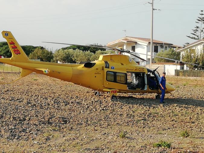 Lamezia, presentata “Liriche e note sotto le stelle di San Lorenzo” images Lamezia, presentata “Liriche e note sotto le stelle di San Lorenzo”