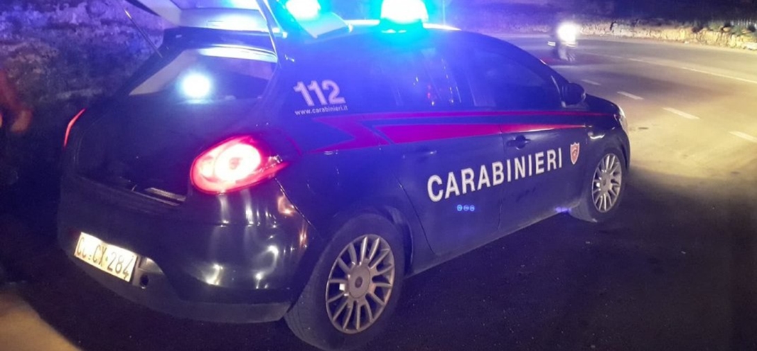 images Tragedia nel Reggiano. 28enne ucciso a colpi di pistola in un’azienda di pneumatici, arrestato il proprietario: è un 70enne originario di Cutro